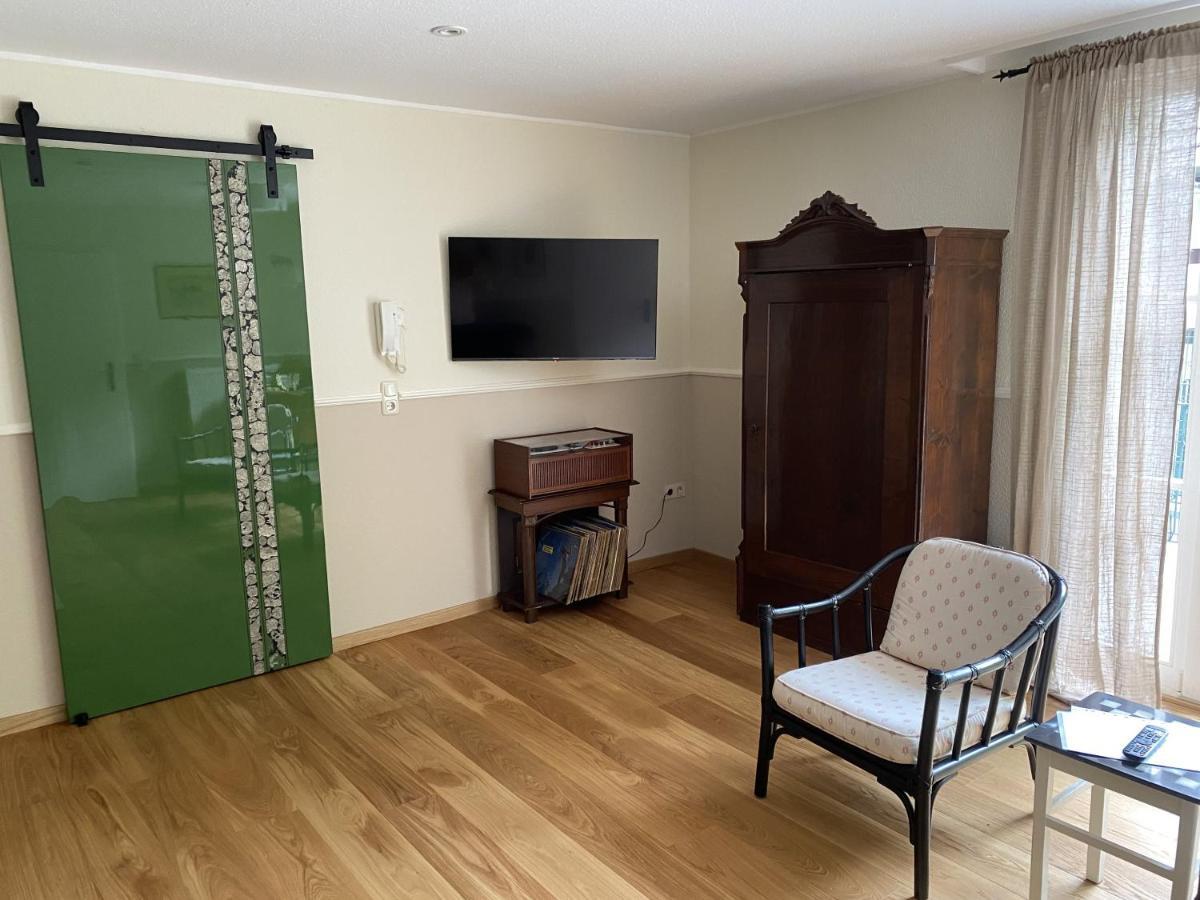 Eine Gemuetliche Ferienwohnung Mit Garten Bad Karlshafen Zewnętrze zdjęcie
